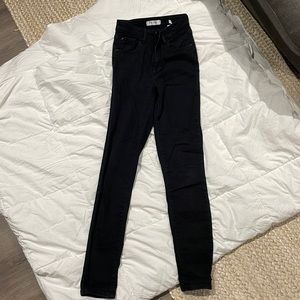 Black guess skinny  jeans